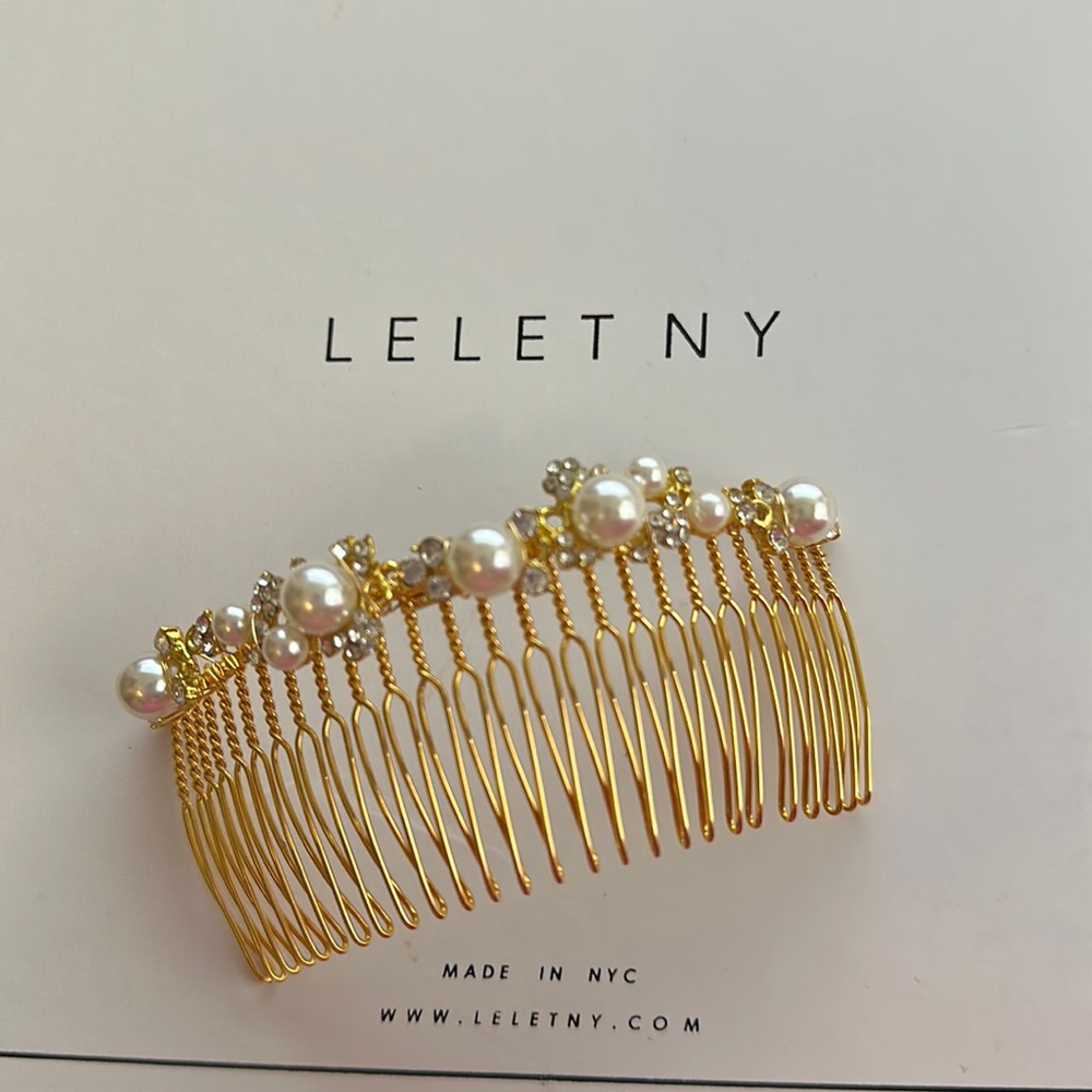 Bridal hair comb